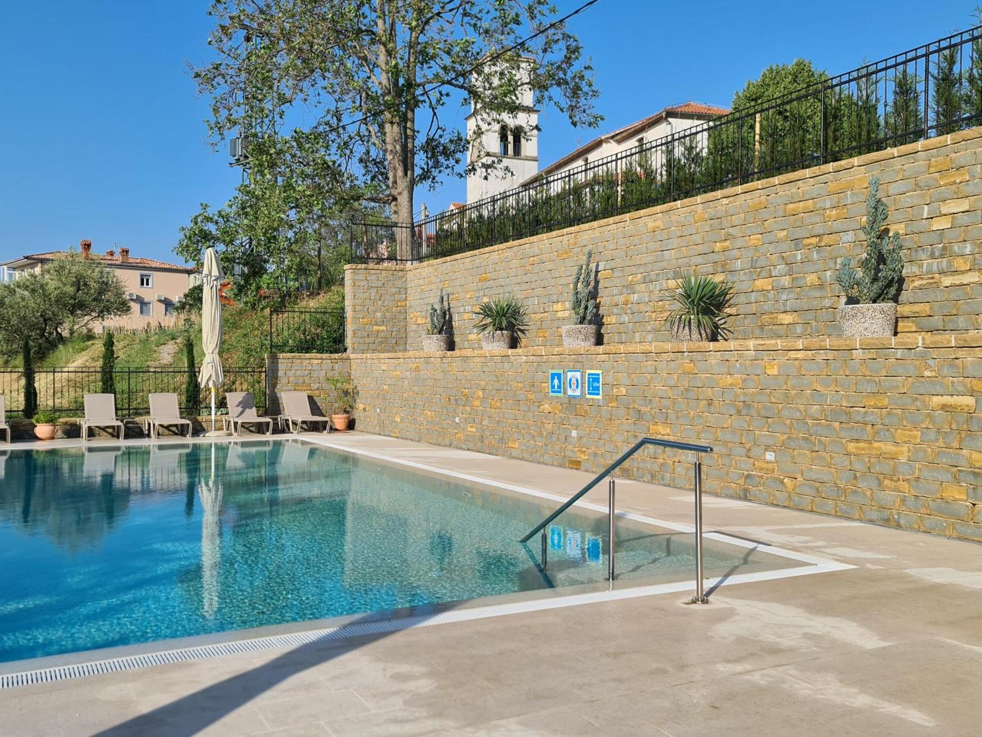 Hotel Stara Sola - Oleander Resort Korte Exterior foto